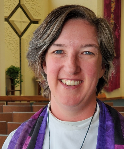 Kate Davidson, Pastor